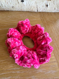 Scrunchy - Sparkly Free Love Dark Pink