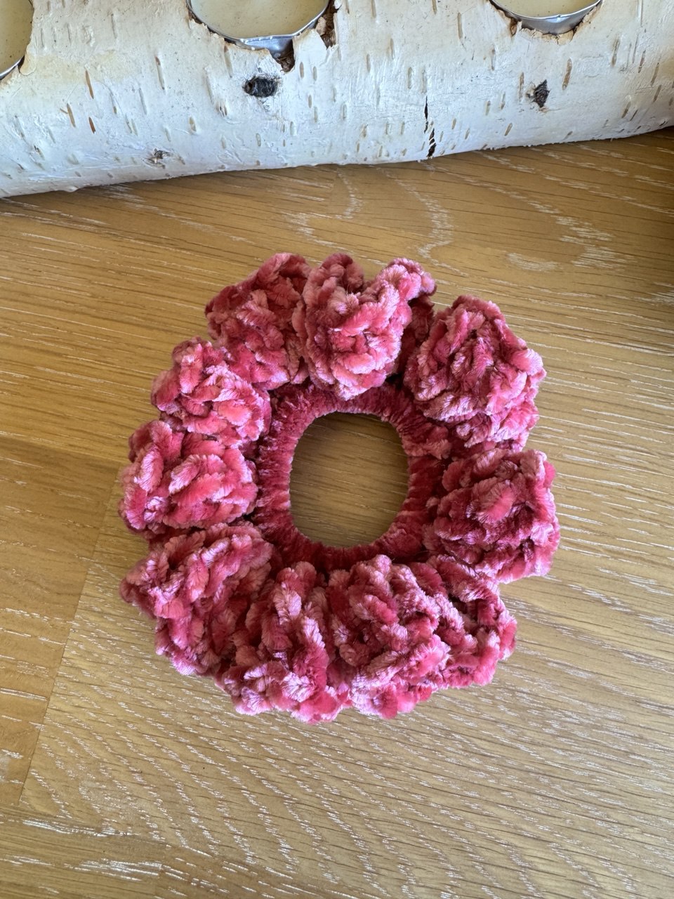 Scrunchy - Non Sparkly in Pomegranite